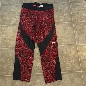 Red and Black Nike Pro Crop Leggings